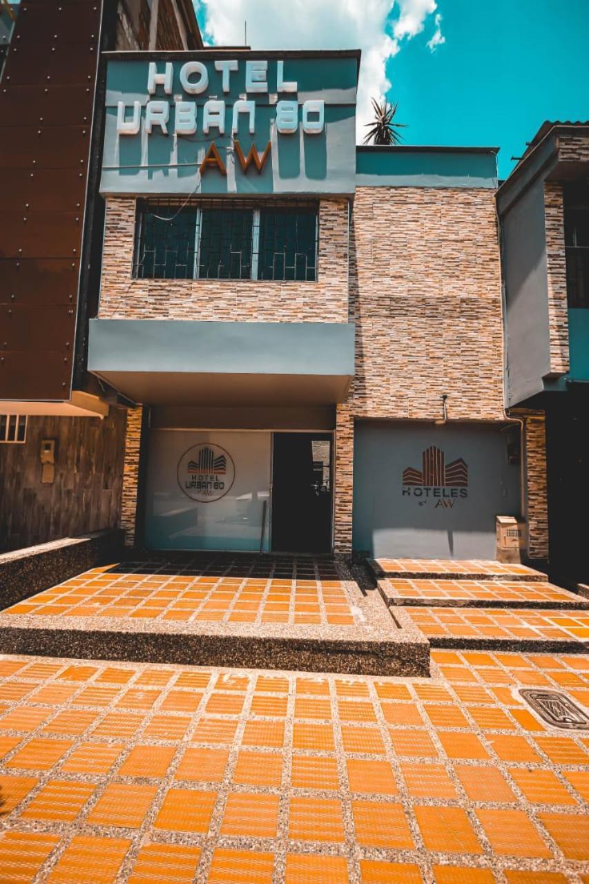 Aw Urban 80 3* Medellín